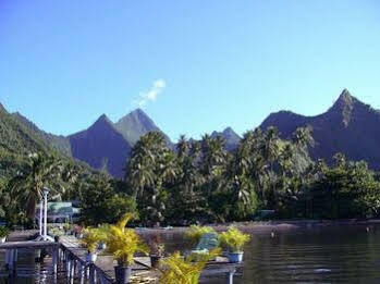 Bonjouir Lodge Paradise Teahupoo Buitenkant foto